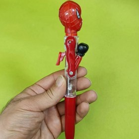 تصویر خودکار فانتزی مشت زن 