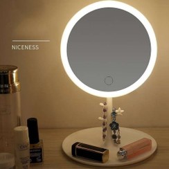 تصویر آینه آرایشی چراغ دار 