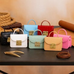 تصویر کیف چرم نقلی 