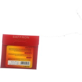 تصویر زعفران نرمه یک گرمی One gram of fine saffron