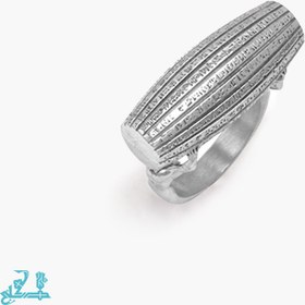 تصویر انگشتر منشور کوروش کبیر از جنس نقره 