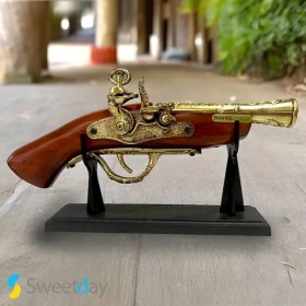 تصویر تپانچه دکوری کد ۴ 