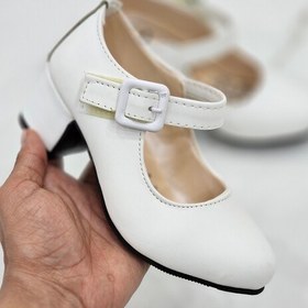 تصویر کفش دخترانه مجلسی پاشنه دار 
