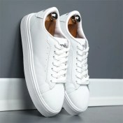 تصویر کتانی مردانه برشکا پونیک سفید با رویه چرم مصنوعی 