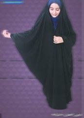 تصویر چادر عربی دخترانه نگین‌دار سبک و شیک 