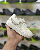 تصویر کفش اسپرت دخترانه نایک رنگ سفید زنجیردار دوردوخت ویژه ی مدارس و استفاده روزمره با زیره نرم و راحت + ارسال رایگان - 3 