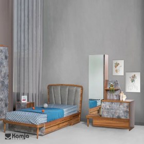 تصویر پاتختی چپ سلنا 