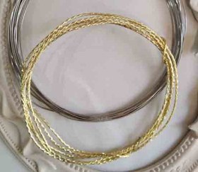 تصویر سیم بیس طلایی 