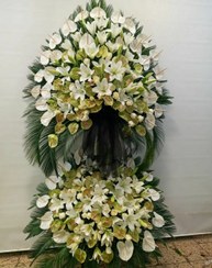 تصویر تاج گل ترحیم و تسلیت – فروشگاه گل هارمونی کرج 