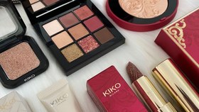 تصویر پلت سایه ۹ رنگ کیکو میلانو KIKO MILANO Kiko Milano Glamour Multi Finish Eyeshadow Palette 03 Burgundy Notes