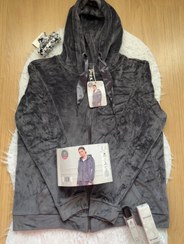 تصویر سویشرت مخمل از برند up2 fashion - سایز M(مناسب۴۰/۴۴) 