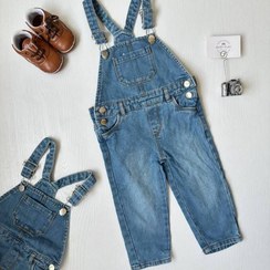 تصویر شلوار پیش‌بندی جین 