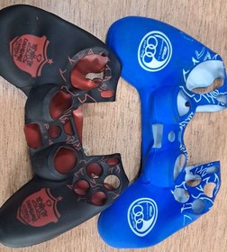 تصویر روکش سیلیکونی دسته پلی استیشن ۴ طرح استقلال و پرسپولیس ضد لغزش و ارگونومیک 