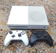 تصویر کنسول بازی مایکروسافت (استوک) Xbox One S | حافظه 1 ترابایت به همراه یک دسته اضافه Microsoft Xbox One S (Stock) 1TB + 1 extra controller