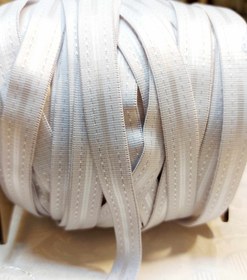 تصویر کش رکاب سفید 