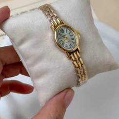 تصویر ساعت مچی زنانه FENCCI طرح بیضی طلایی 