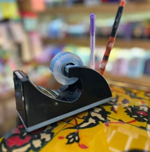 تصویر فروشگاه لوازم تحریر پن