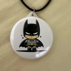 تصویر گردنبند بتمن 