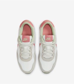 تصویر Nike کفش ورزشی زنانه Md Valiant CN8558-107 