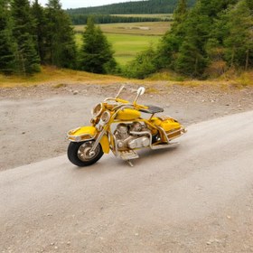 تصویر ماکت موتور فلزی مدل هارلی زرد 