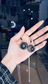 تصویر گردنبند ماه و خورشید 