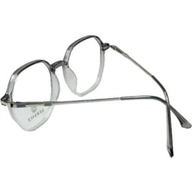 تصویر فریم طبی VERSACE مدل 6636 | فریم چندضلعی طوسی روشن با دسته فلزی و فنری 