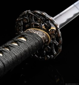 تصویر کاتانا مدل ساکو 