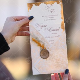 تصویر کارت عروسی قیمت مناسب طلا کوب Asal 