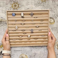 تصویر استند انگشتر مدل سینی 