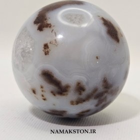 تصویر گوی عقیق 83 گرمی با پایه چوبی agate ball8