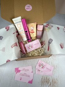 تصویر پک اقتصادی آرایشی 