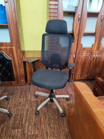 تصویر صندلی گردان مدیریت پشت توری M10 Chair M10 Top