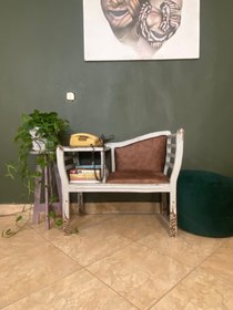 تصویر میز تلفن 