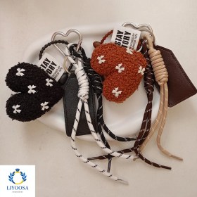 تصویر چارم بگ قلب پشمالو 