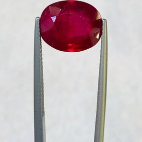 تصویر نگین یاقوت سرخ اصل سایز 13*10 میلی‌متر 