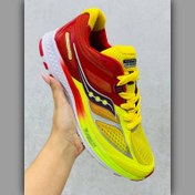 تصویر کفش اسپرت ساکونی رنگ زردقرمز سایز ۴۱ الی ۴۴ 