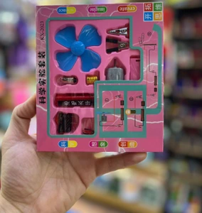 تصویر فروشگاه لوازم تحریر پن