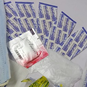 تصویر جعبه کمک های اولیه بسته کامل 