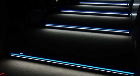 تصویر ترمز پله LED دار دوبل 