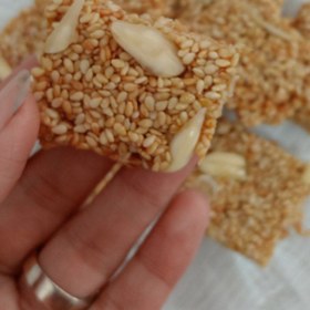 تصویر سوهان کنجدی 