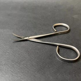 تصویر قیچی رژورا کد 1447 