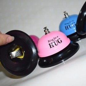 تصویر زنگ رومیزی مدل HUG کد 03-00 