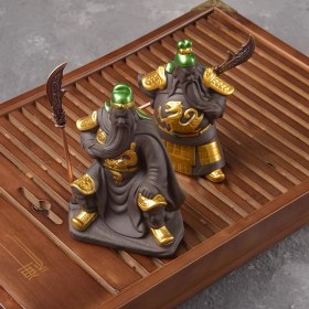 تصویر تی پت جنگجو گلدن کد B 