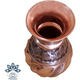 تصویر گلدان مسی قلمزنی 