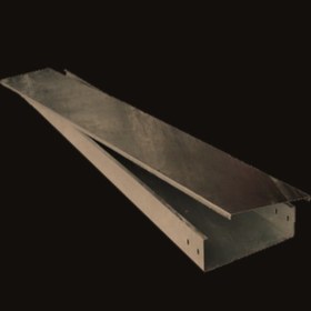 تصویر داکت 10 فلزی (2 متری) 