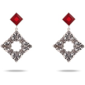 تصویر گوشواره حریر قرمز 