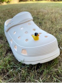 تصویر هدیه مفهومی کراکس اورجینال زرد Crocs minylwhatduck 