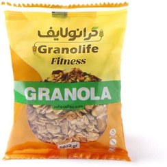 تصویر گرانولا فیتنس | حاوی موز و بادام زمینی| ساشه ای 50 گرم 