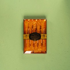 تصویر نبات چوبی زعفرانی ظرف کریستال کوچک پايتخت نبات چوبی زعفرانی ظرف کيرستال کوچک پايتخت