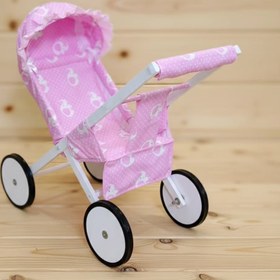 تصویر کالسکه عروسک چوبی 